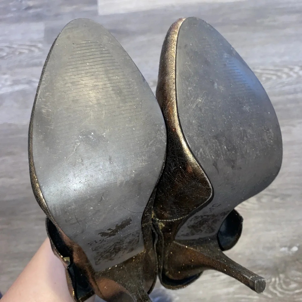 VINTAGE Y2K WET SEAL‎ METALLIC GOLD BOW HEEL SLIP-ON ANKLE BOOTIES SIZE 7.5